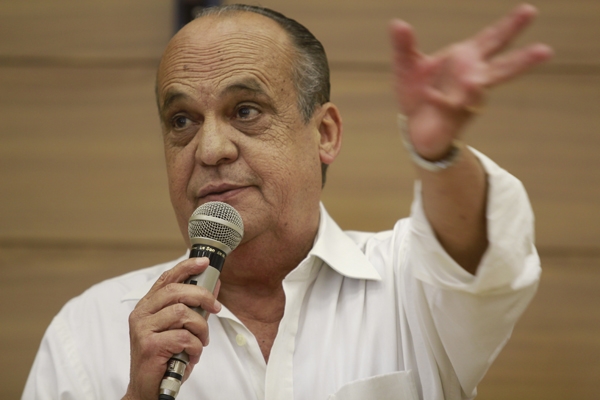 Sidnei citou a “ditadura da minoria” ao comentar a rejeição de um projeto